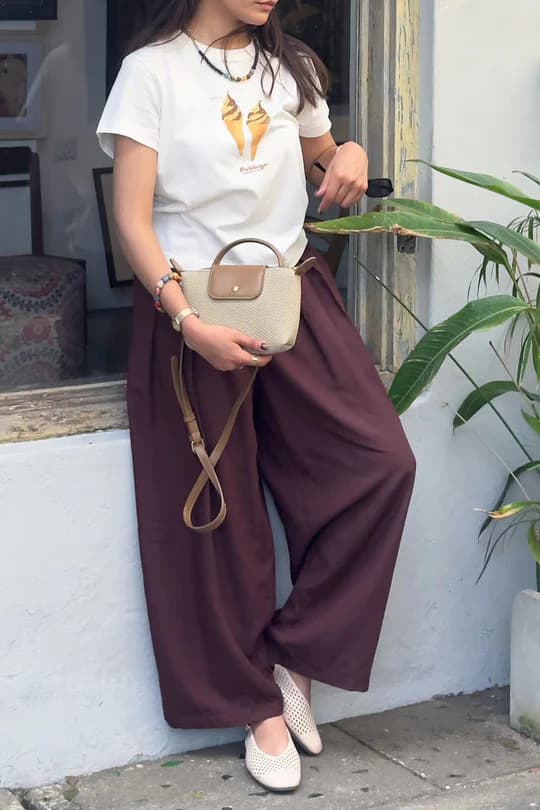 Ivory Hotel Metropole Tee